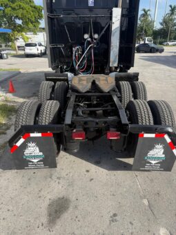 
										2019 International LT625  #A56 full									