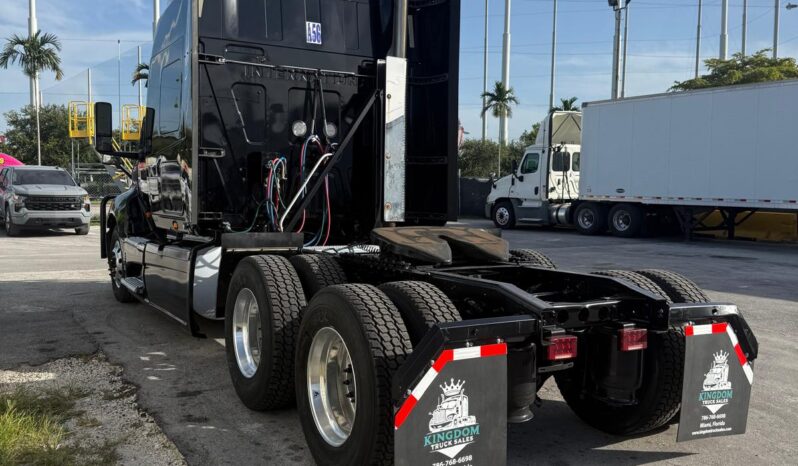 
								2019 International LT625  #A56 full									