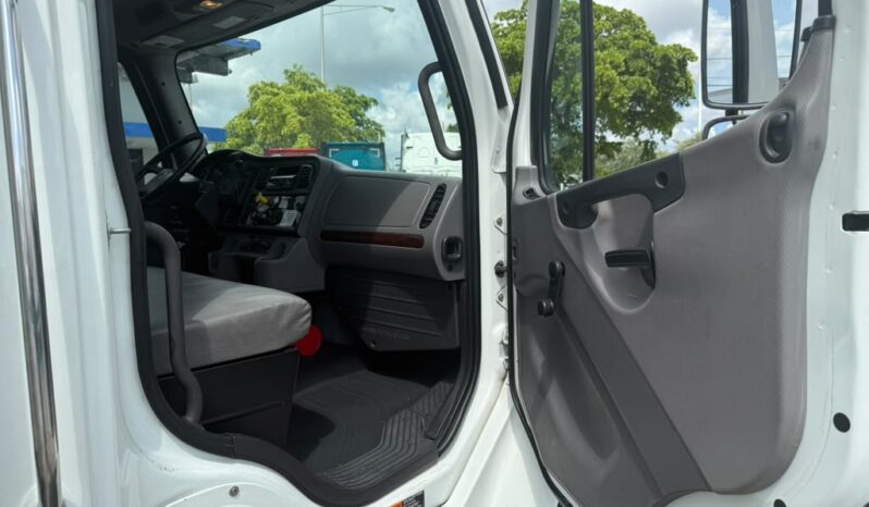 
								2020 Freightliner M2  #A64 full									