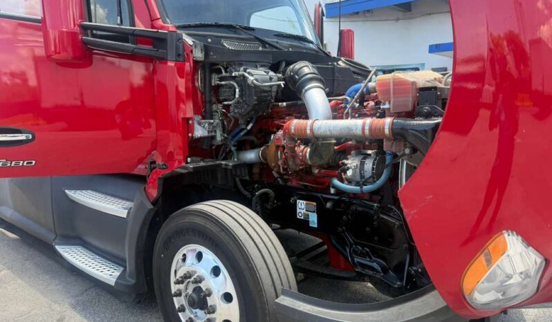 
								2022 Kenworth T680  #A77 full									