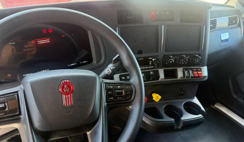 
								2022 Kenworth T680  #A77 full									