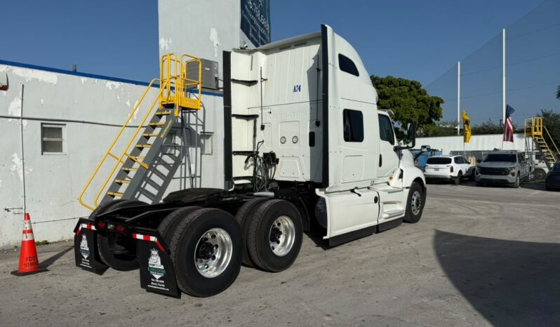 
								2022 International LT625  #A74 full									