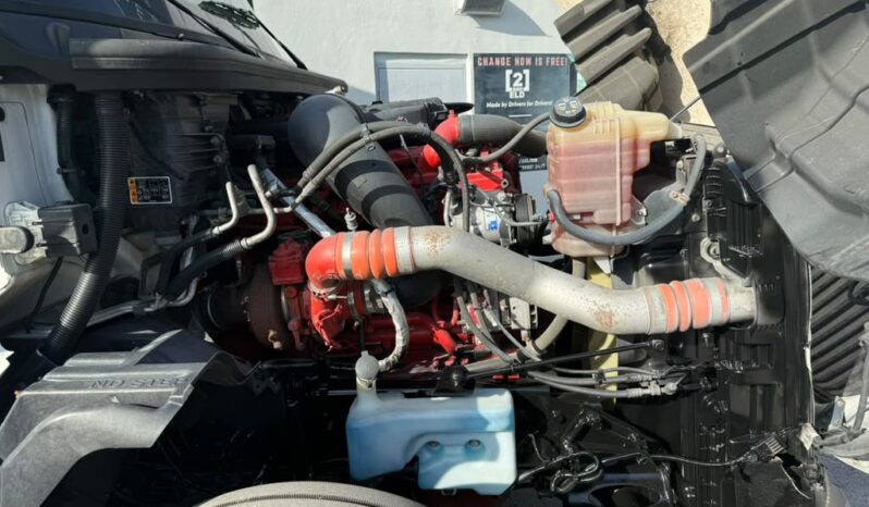 
								2022 International LT625  #A74 full									