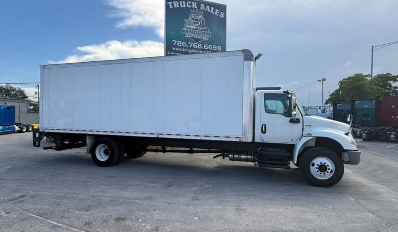 
								2019 International 4300  #A67 full									