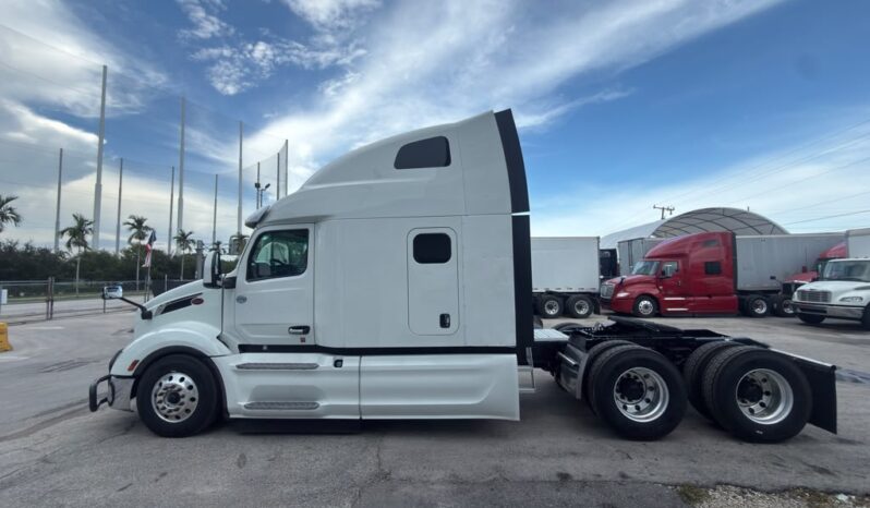 
								2022 Peterbilt 579  #A73 full									