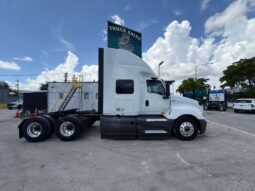 
										2022 International LT625  #A75 full									