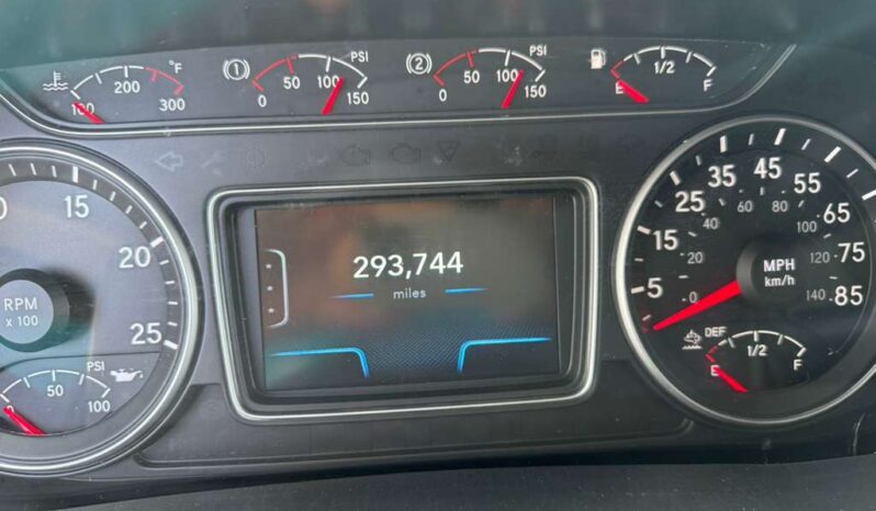 
								2022 International LT625  #A75 full									
